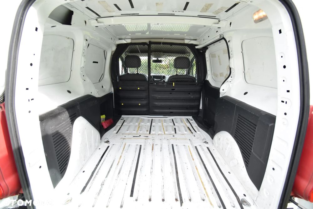 Peugeot Partner - 22