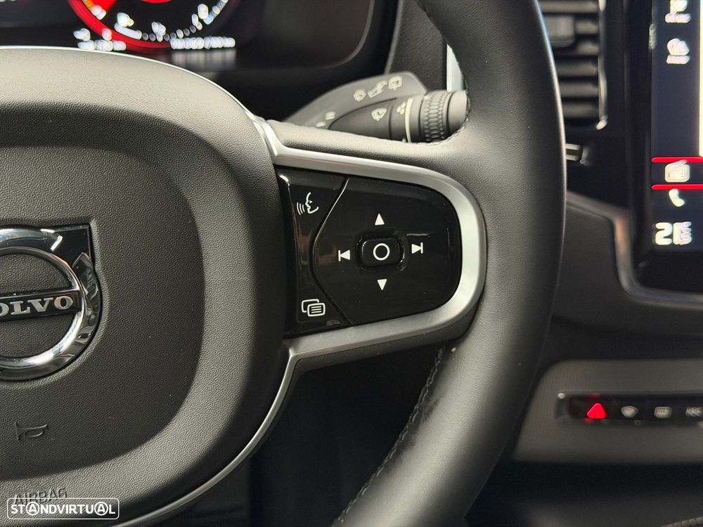 Volvo XC 90 2.0 T8 PHEV R-Design AWD - 40