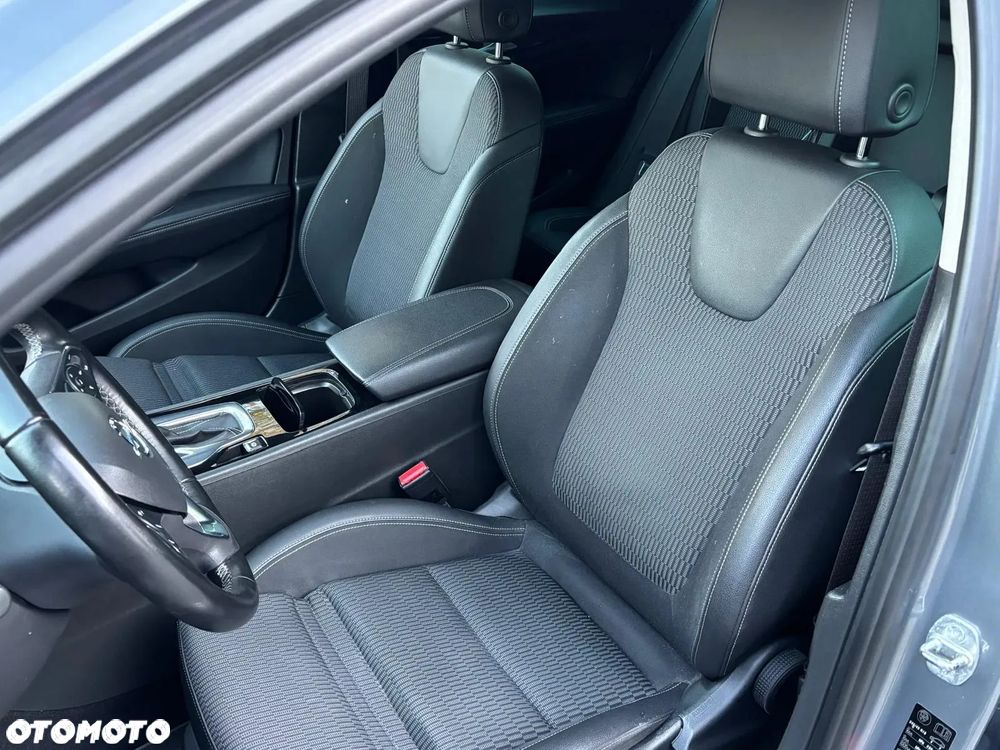 Opel Insignia 2.0 BiTurbo 4x4 Business Innovation - 13