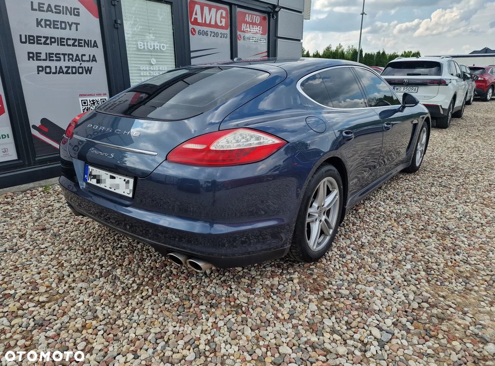 Porsche Panamera - 7