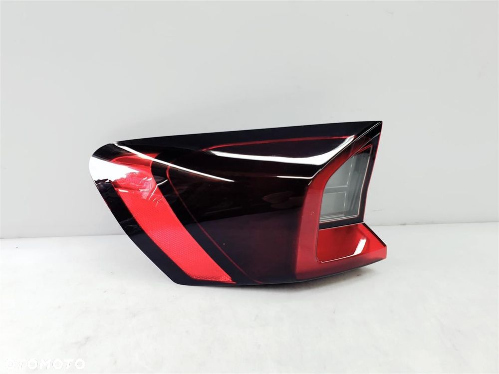 BMW X1 U11 HIGH 22r LEWA LAMPA TYŁ LED ORY EUROPA - 1