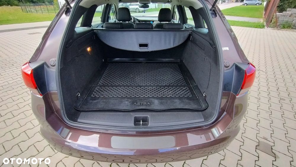 Opel Astra 1.4 T Enjoy - 14