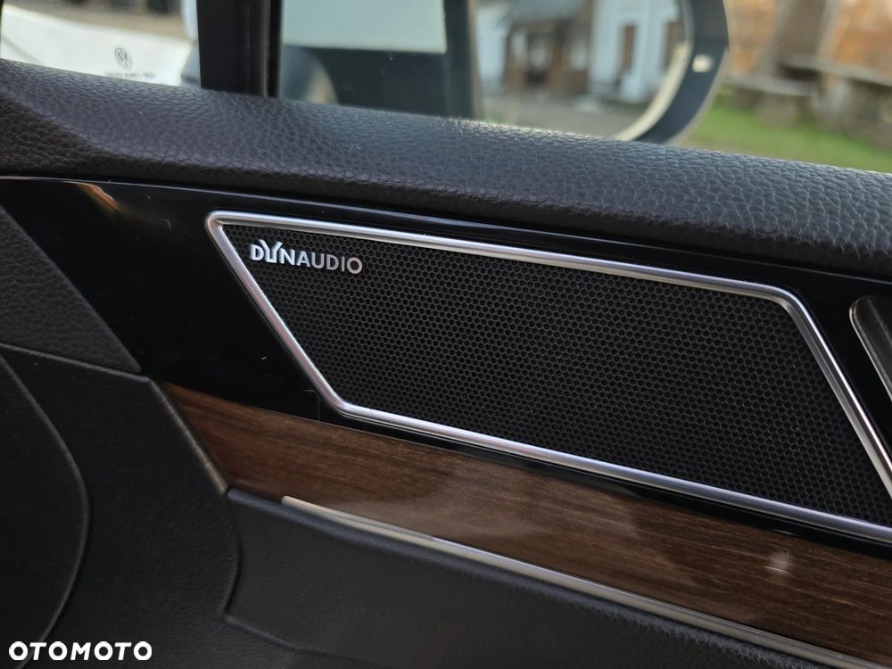 Volkswagen Passat 2.0 TDI Bi-Turbo BMT 4Mot Highline DSG - 28