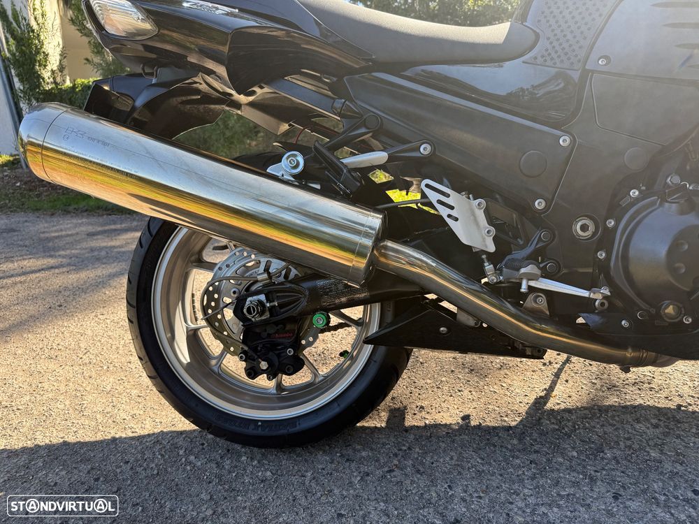 Kawasaki ZZR 1400 - 27