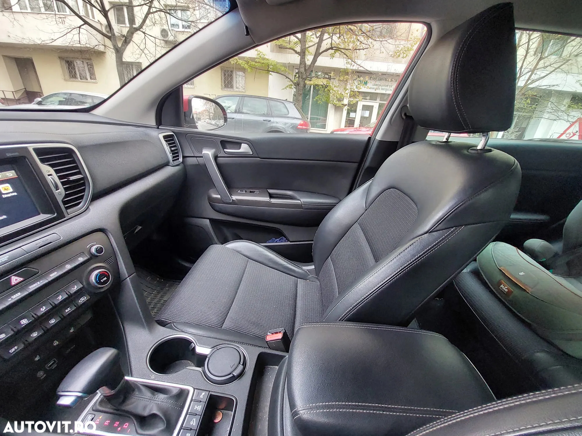 Kia Sportage 2.0 DSL 6AT 4x4 Style - 4