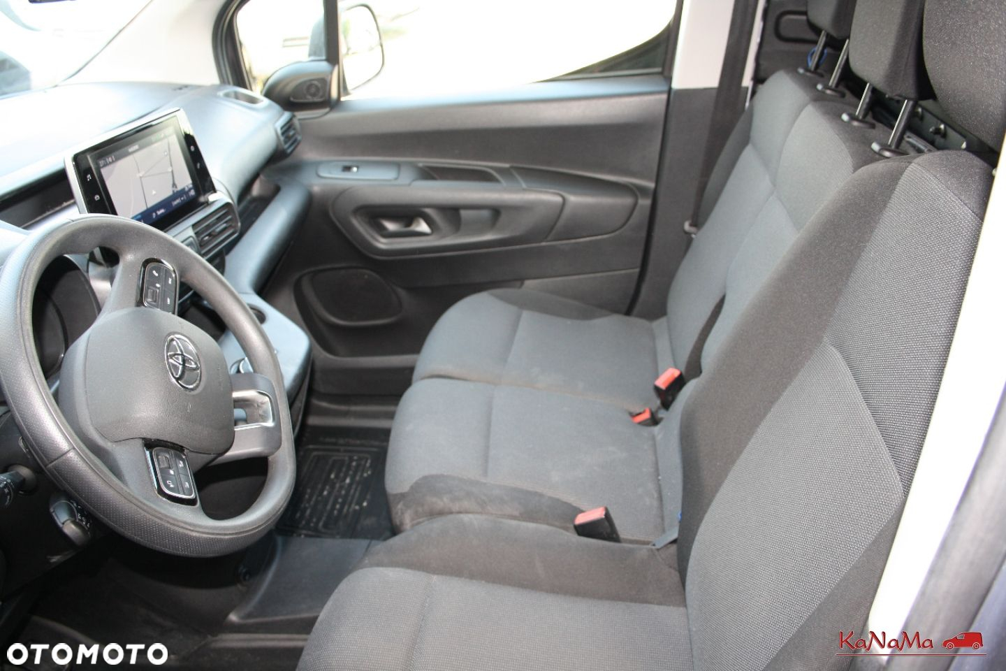 Toyota Proace City - 26