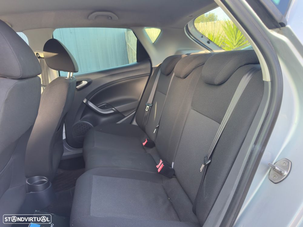 SEAT Ibiza 1.6 TDI 25 Anos DPF - 8