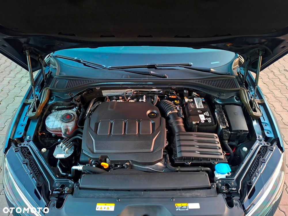 Skoda Superb 2.0 TDI DSG Premium Edition - 16