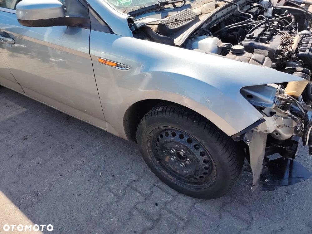 drzwi klapa zderzak lampa mondeo mk4 ba7 czesci - 5