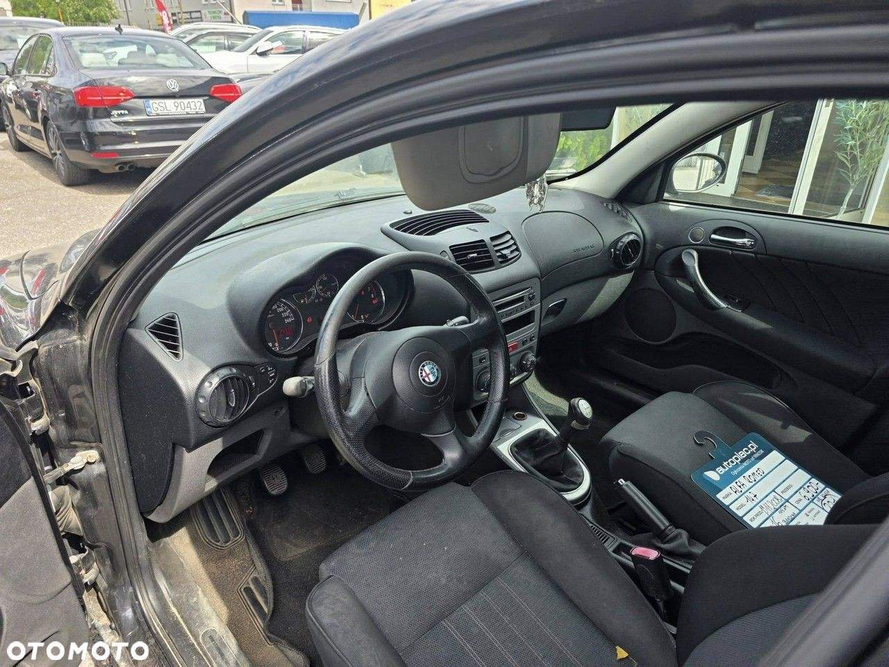 Alfa Romeo 147 1.6 Twin Spark 16V - 6