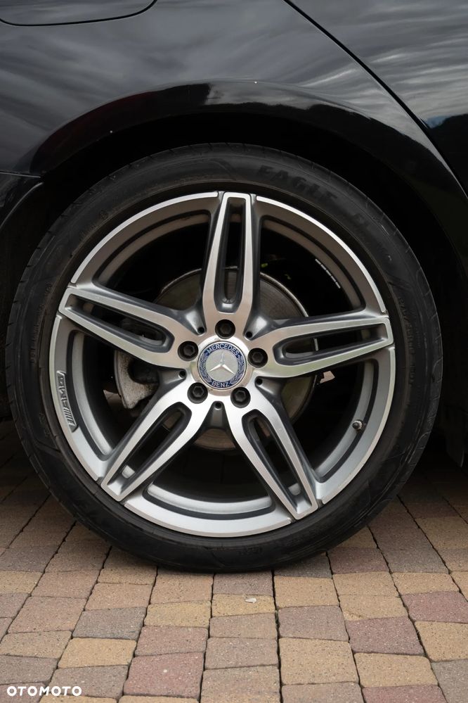 Mercedes-Benz Klasa E 220 d 9G-TRONIC - 11