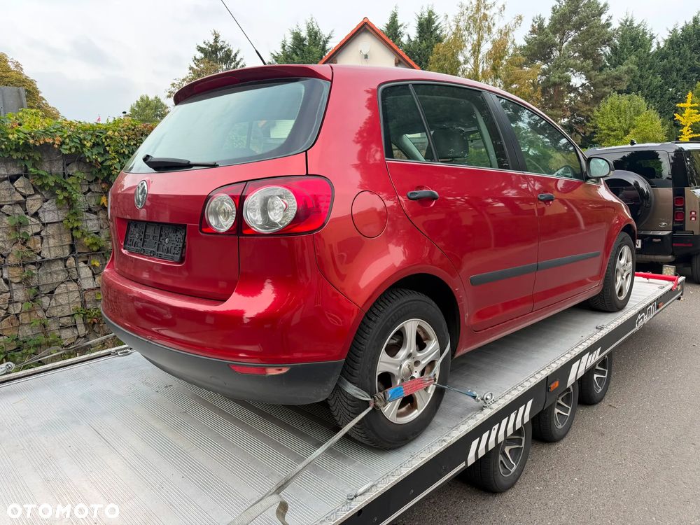 Volkswagen Golf Plus - 17