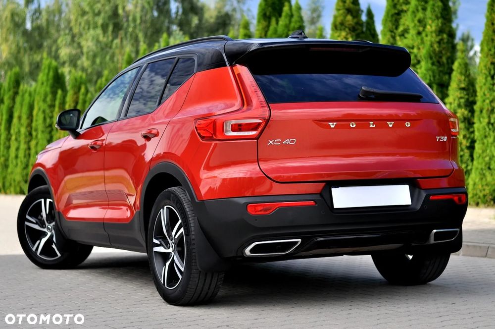 Volvo XC 40 T3 R-Design - 12