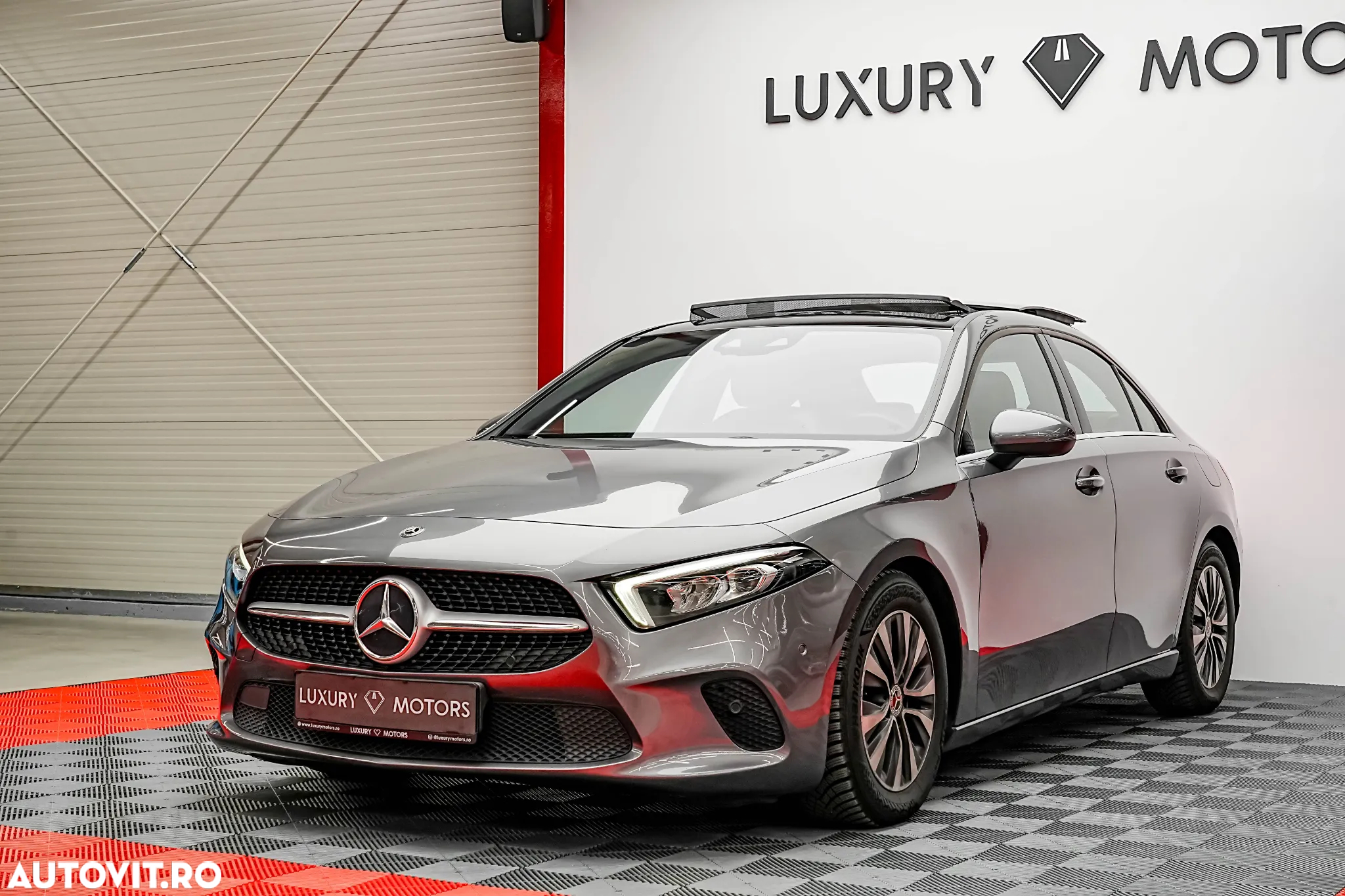 Mercedes-Benz A 180 d 7G-DCT Progressive - 9