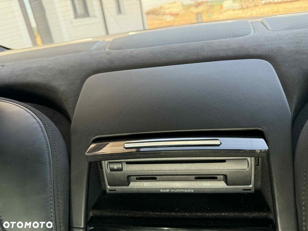 Audi A8 3.0 TDI clean diesel L Quattro - 30