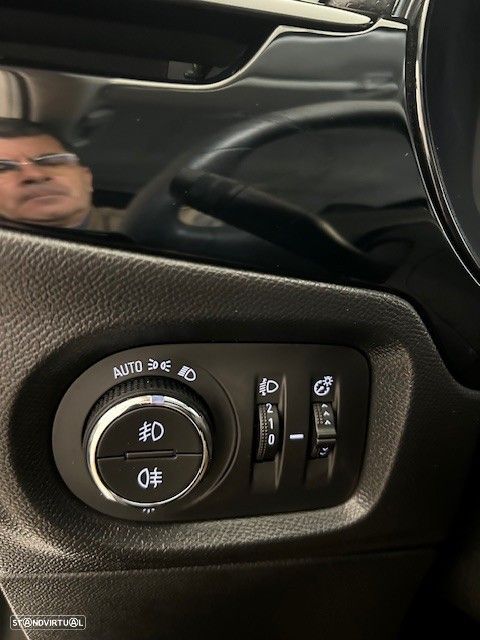 Opel Corsa 1.2 T Edition - 22