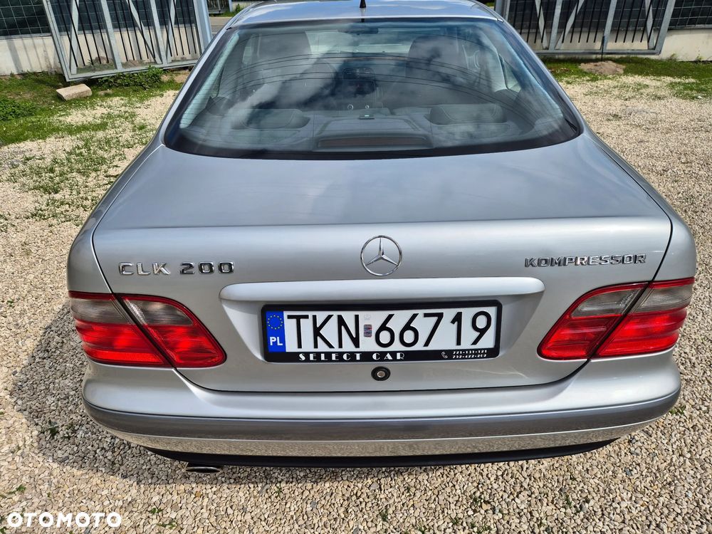 Mercedes-Benz CLK - 17
