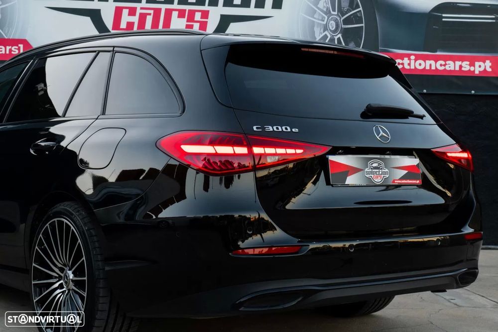 Mercedes-Benz C 300 e Avantgarde - 30