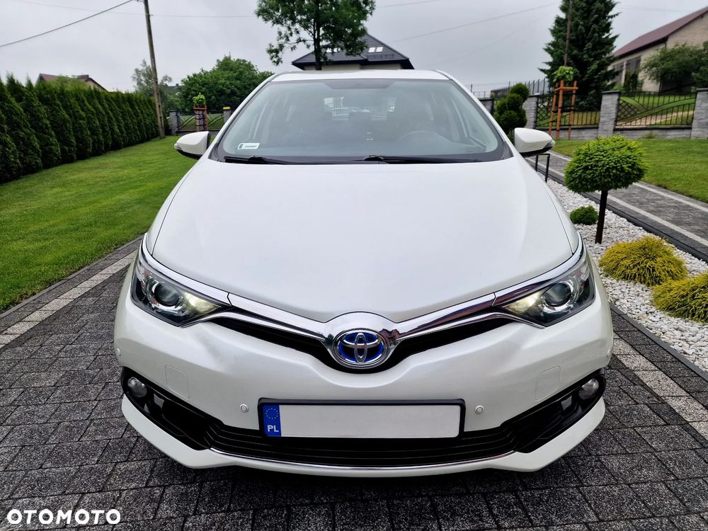 Toyota Auris Hybrid 135 Premium - 15
