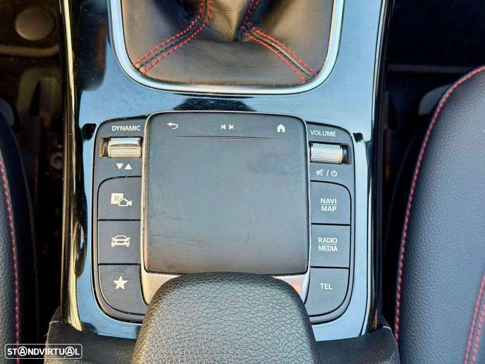 Mercedes-Benz A 160 AMG Line - 31