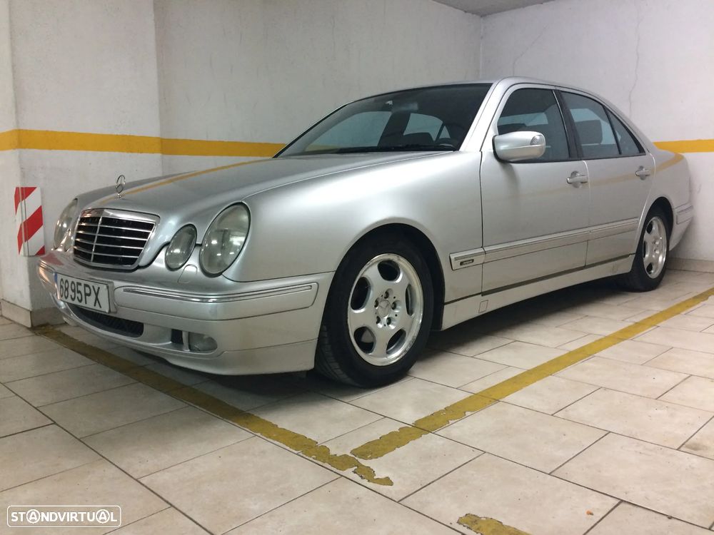 Mercedes-Benz E 220 CDI Avantgarde - 2