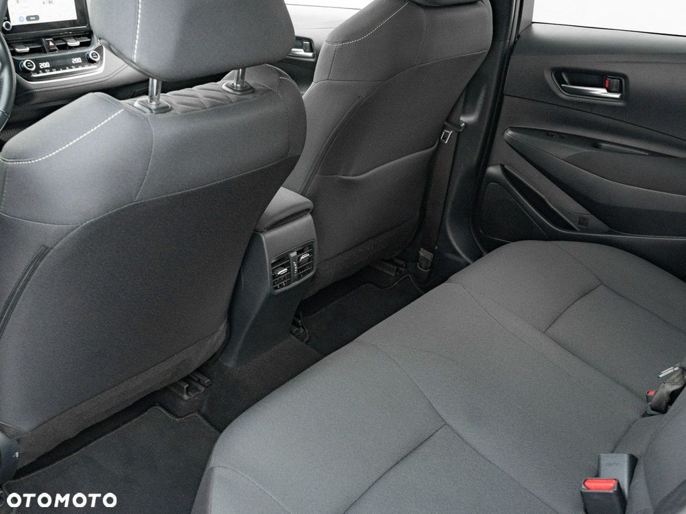 Toyota Corolla 1.5 Comfort - 26