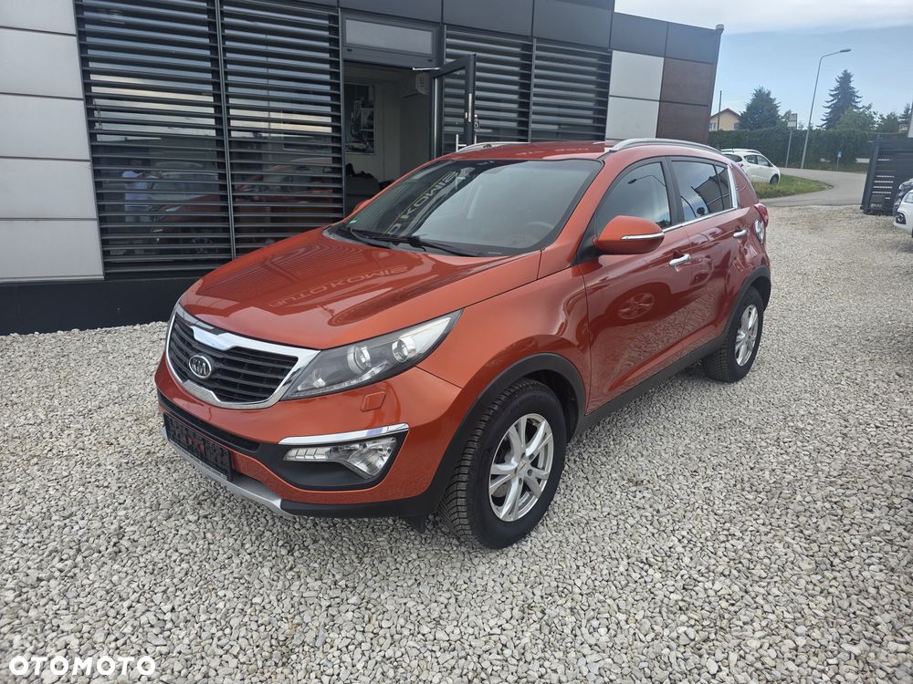 Kia Sportage 1.6 GDI 2WD Fifa World Cup Edition - 2