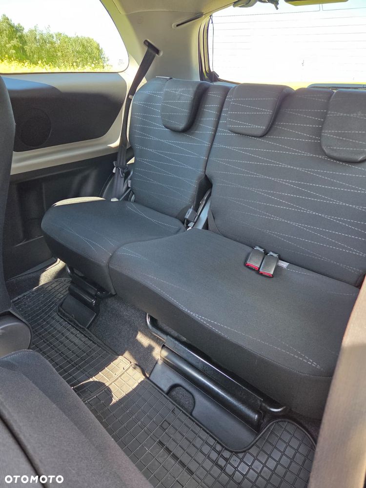 Toyota Yaris 1.3 Sol - 17