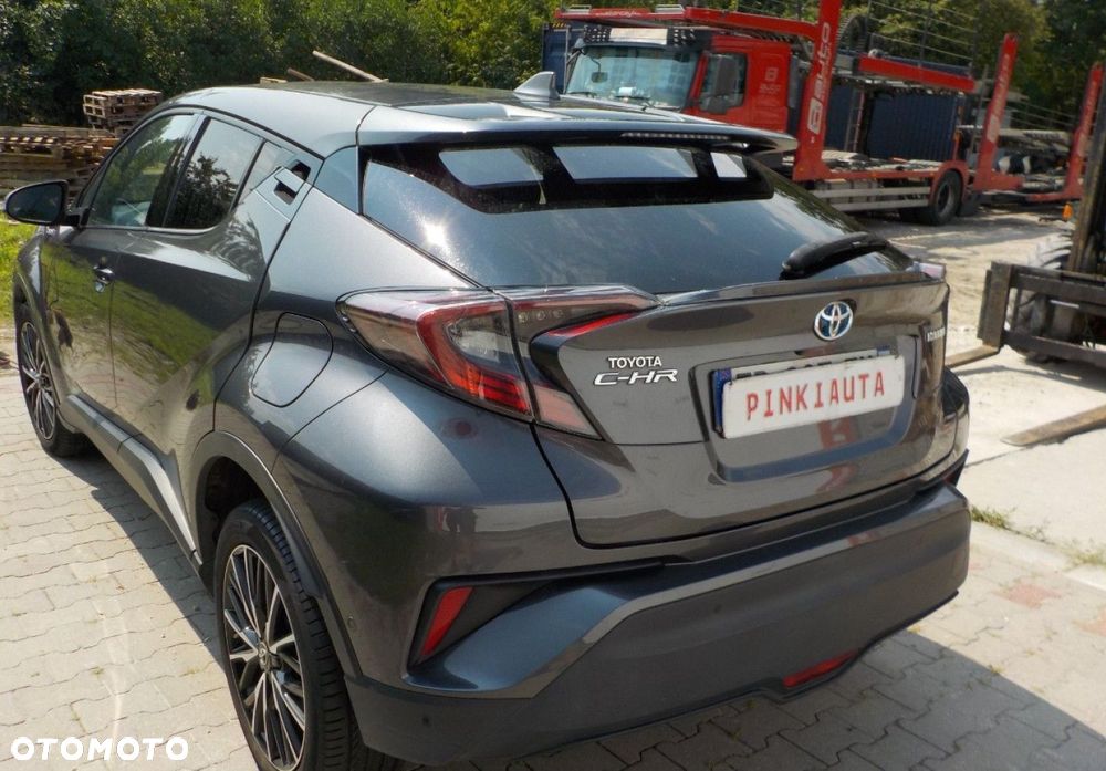 Toyota C-HR - 9