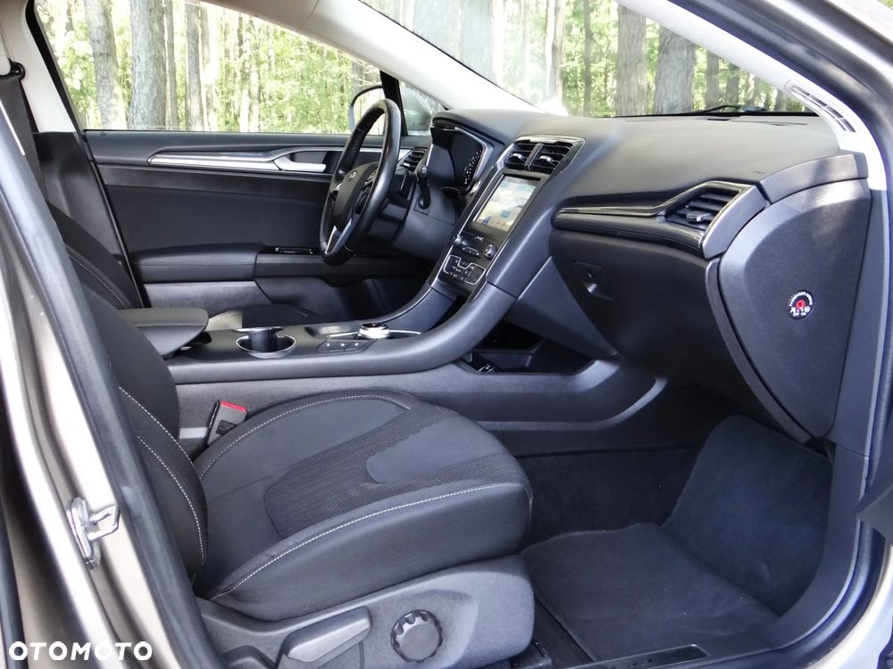 Ford Mondeo Turnier 2.0 EcoBlue Titanium - 8
