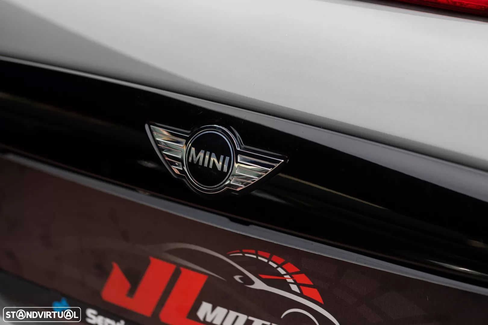 MINI Cabrio Cooper SD Auto Desportiva - 46