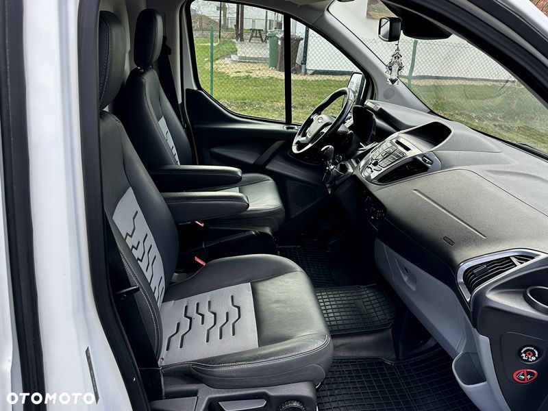 Ford Transit Custom - 17