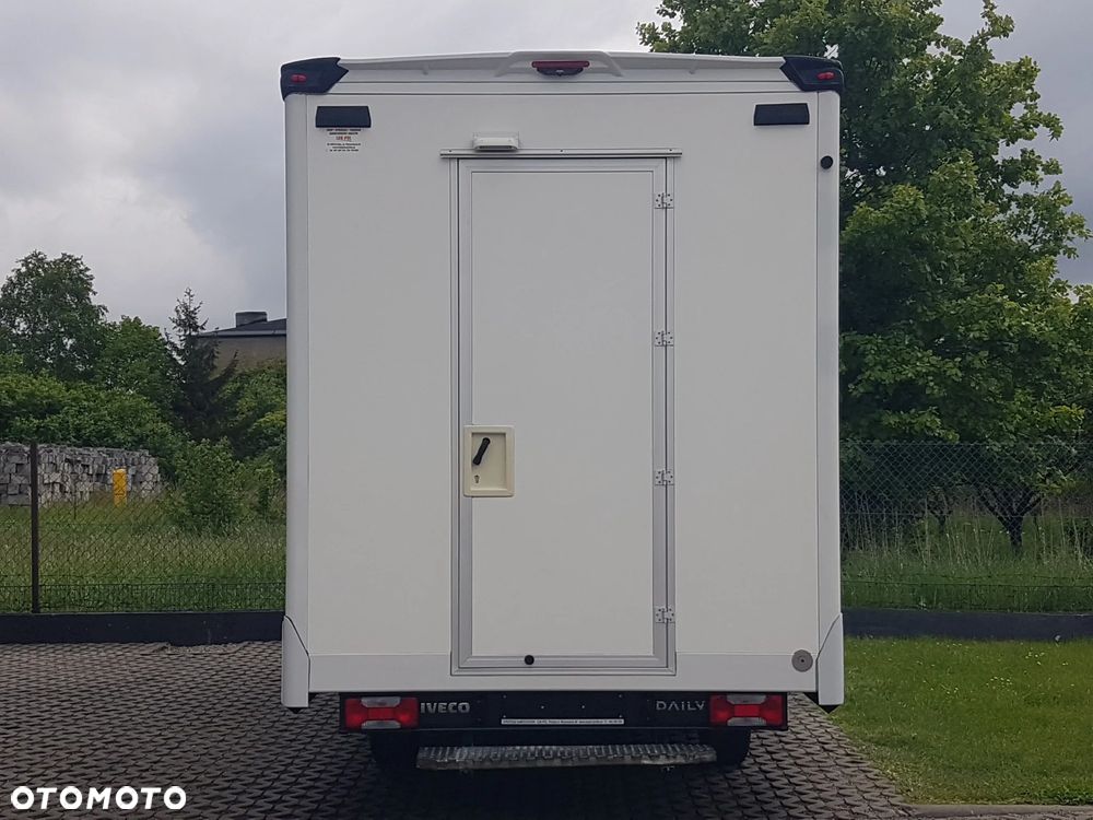 Iveco DAILY KONTENER NISKOPODŁOGOWY 4,43x2,23x2,42 SKLEP FOODTRUCK BAR KLIMA KONIOWÓZ KAMPER - 16