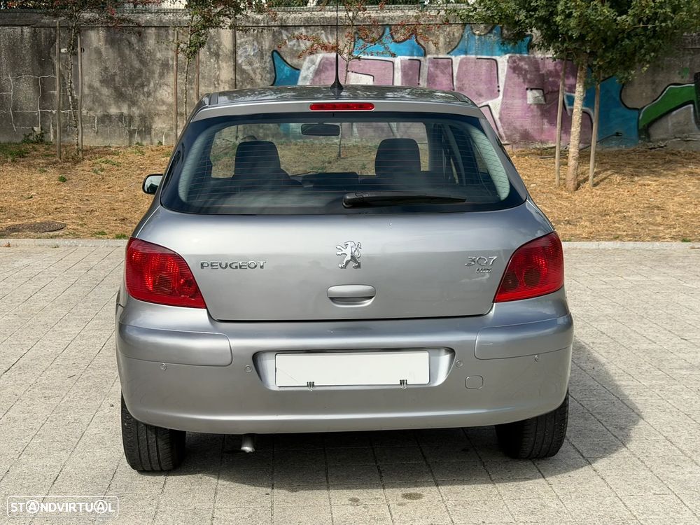 Peugeot 307 1.4 HDi Premium - 15