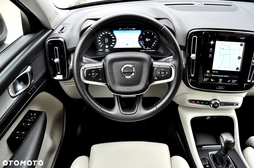 Volvo XC 40 T3 Inscription - 29