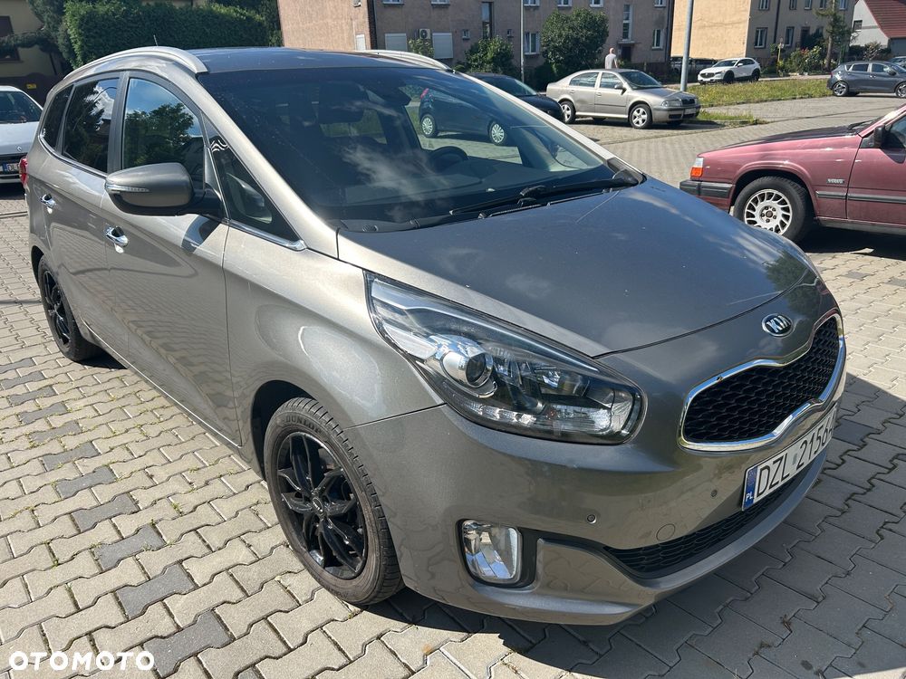 Kia Carens 1.7 CRDi M 7os EU6 - 5