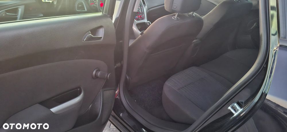 Opel Astra 1.6 Color Edition - 24
