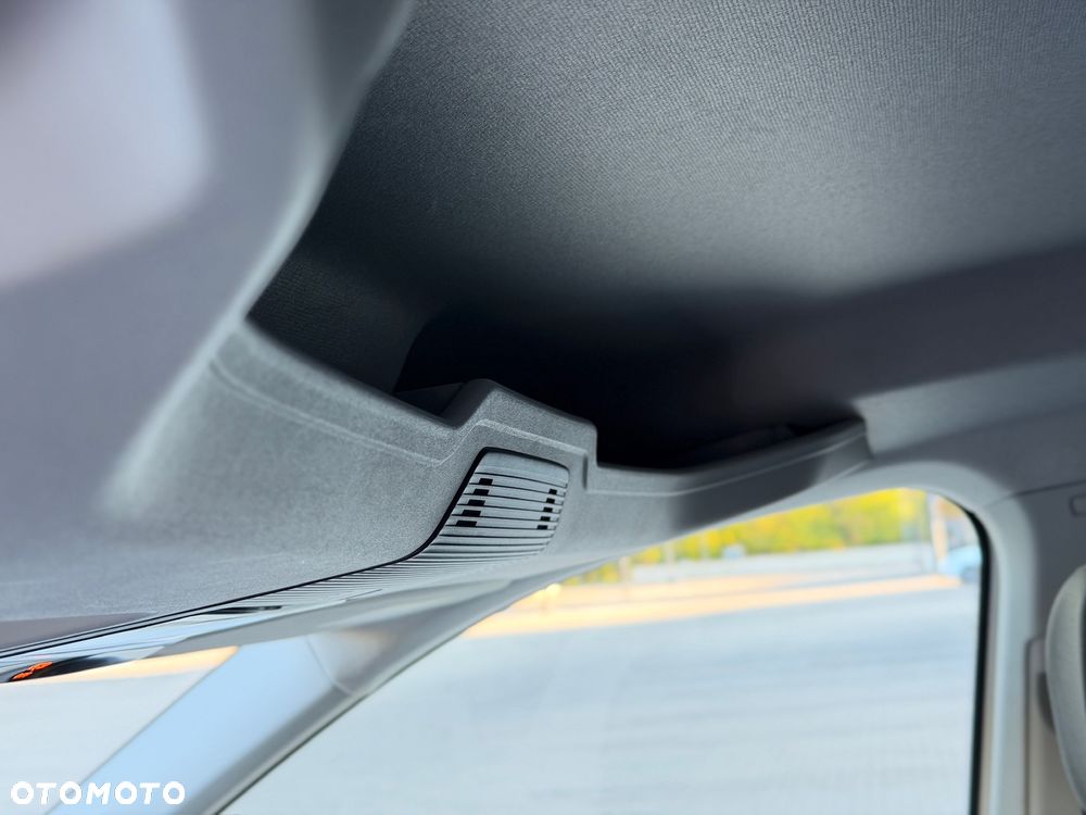 Volkswagen Caddy - 23