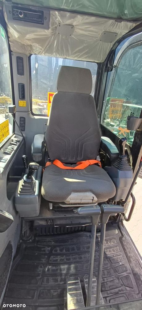 Bobcat E 85 - 4