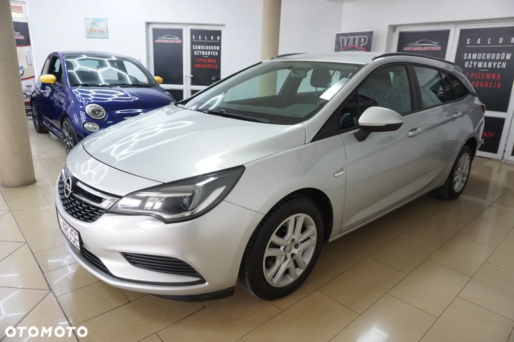 Opel Astra 1.6 CDTI Enjoy - 7