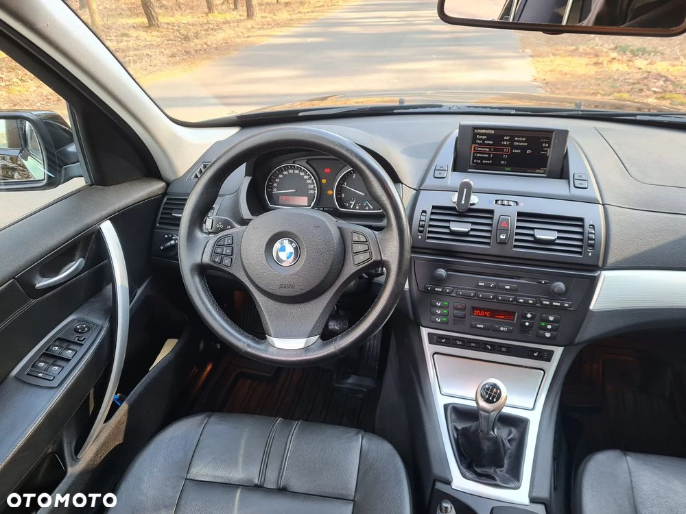 BMW X3 sDrive18d Advantage - 9