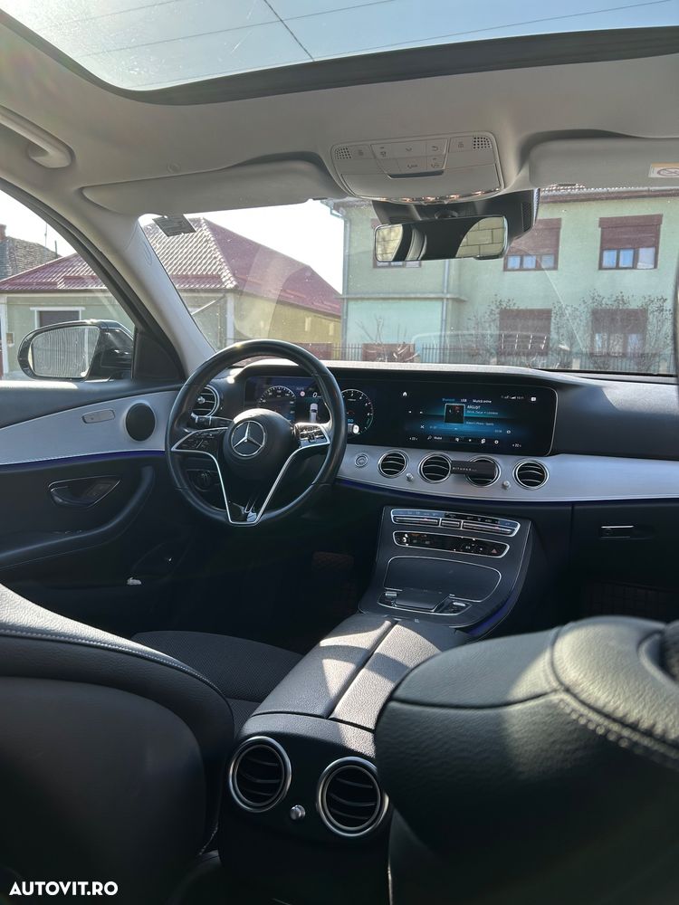 Mercedes-Benz E 300 de 9G-TRONIC Night Edition - 27