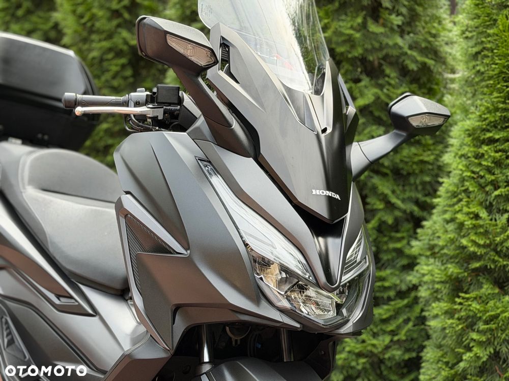 Honda NSS - 11