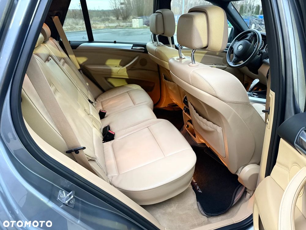BMW X5 3.5i xDrive - 13