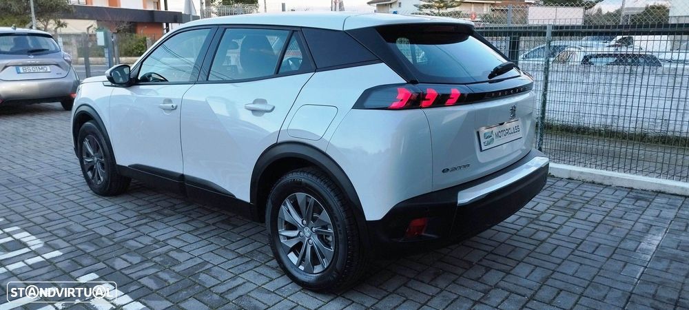 Peugeot e-2008 50 kWh Allure Pack - 7