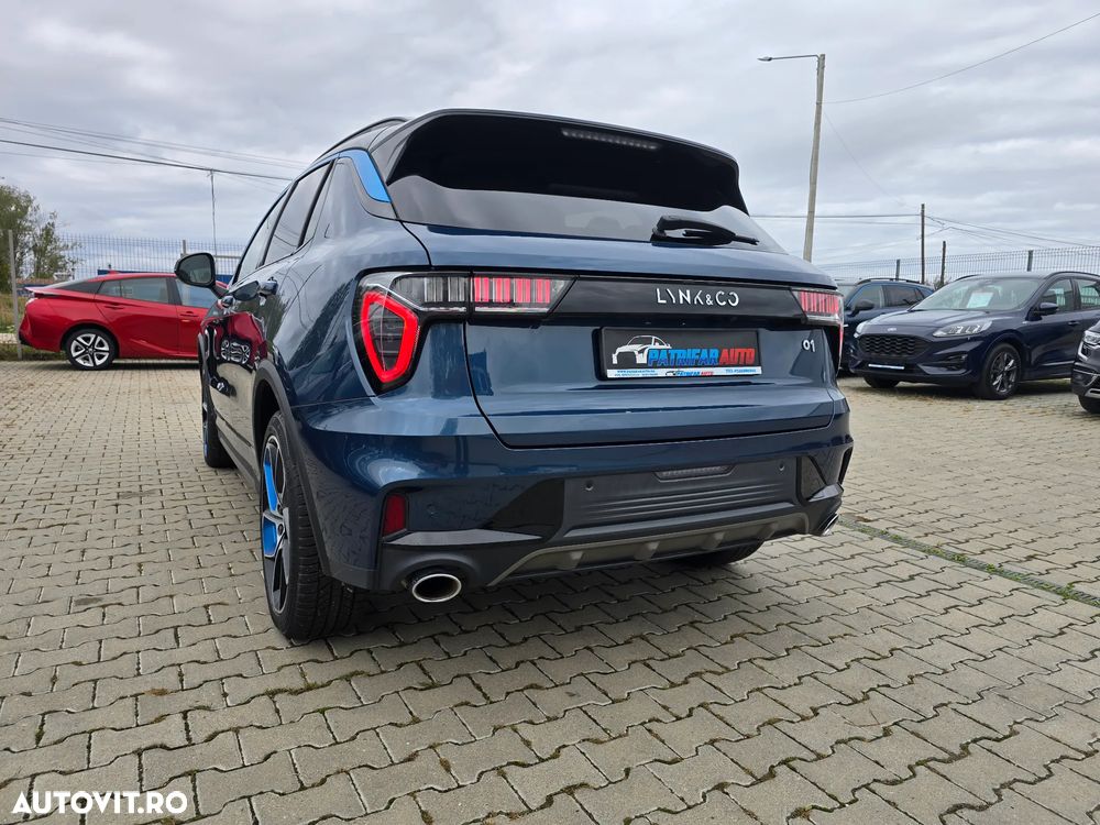 Lynk&Co 01 - 6