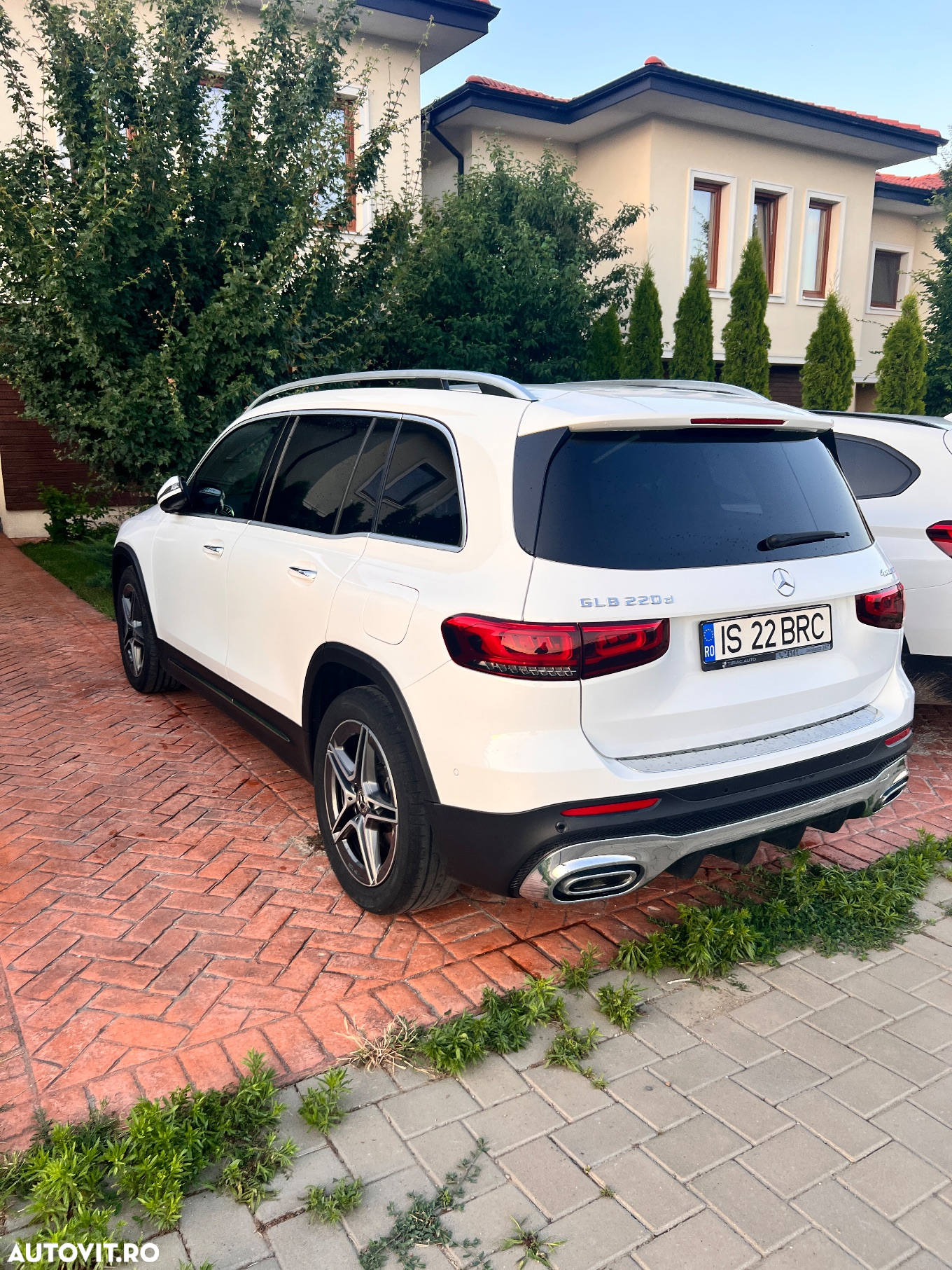 Mercedes-Benz GLB 220 d 4MATIC Aut. - 2
