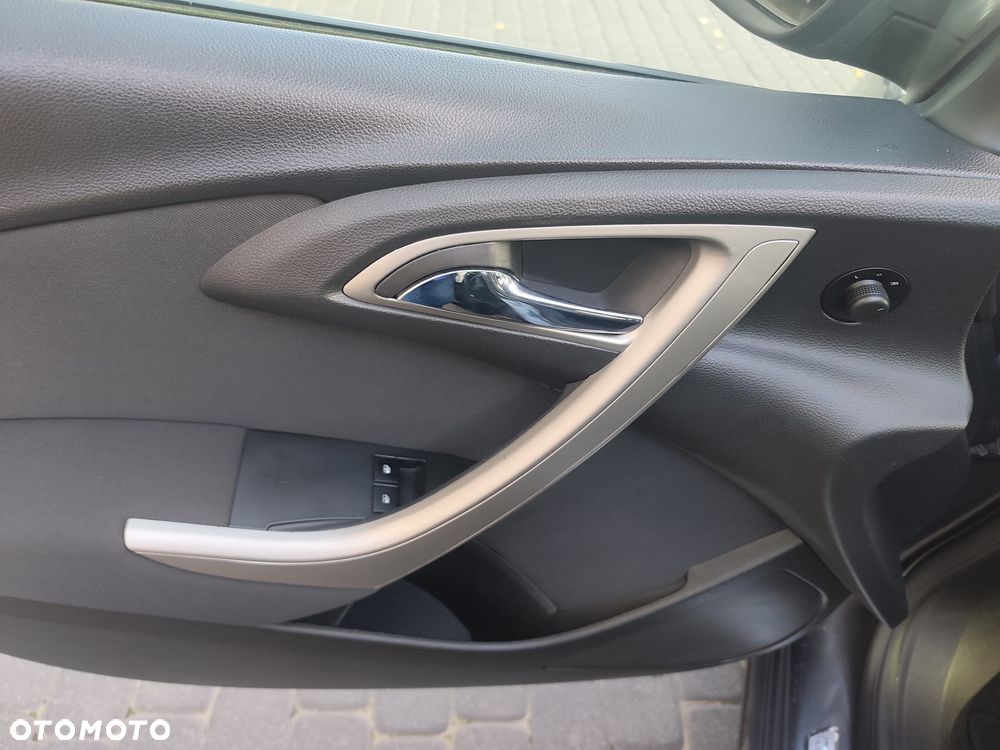 Opel Astra - 12