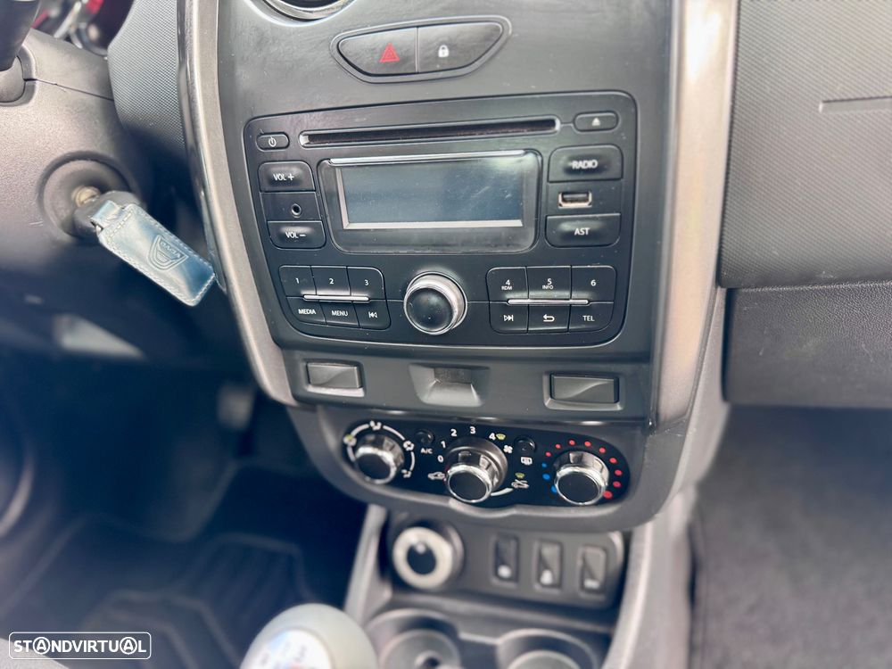 Dacia Duster 1.5 dCi Prestige 4WD - 15