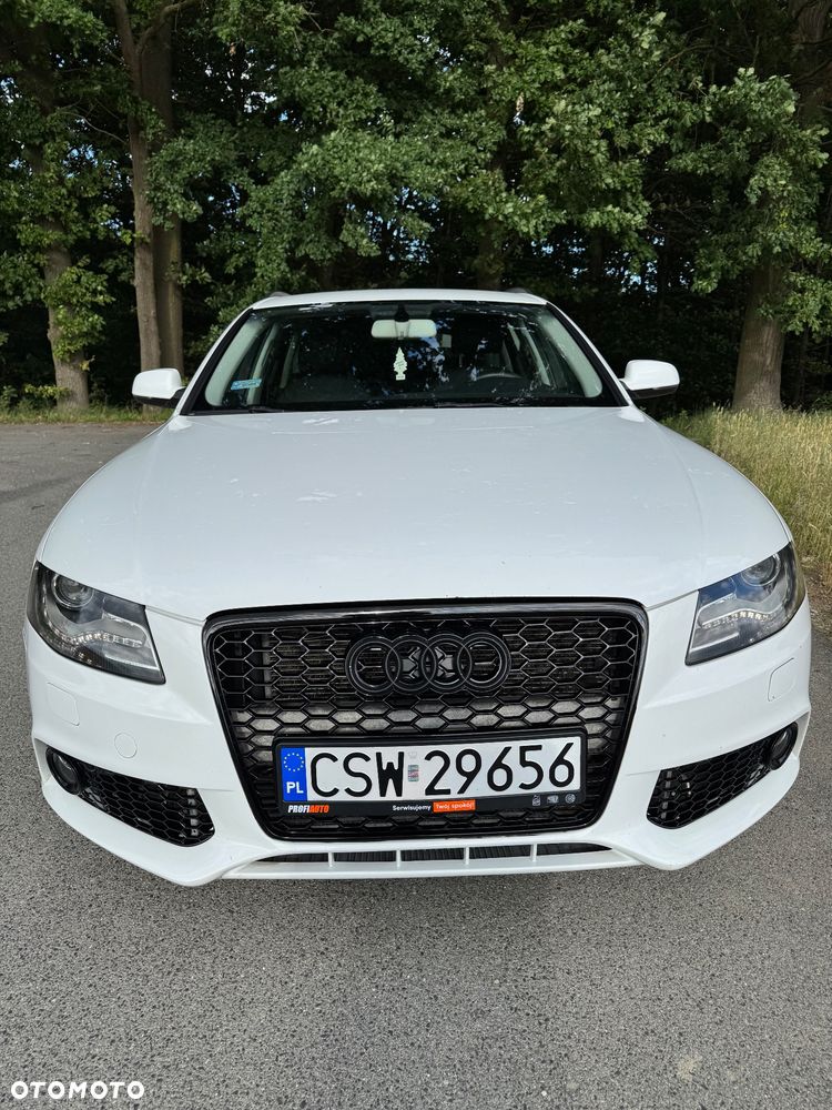 Audi A4 Avant 2.0 TDI Quattro - 23